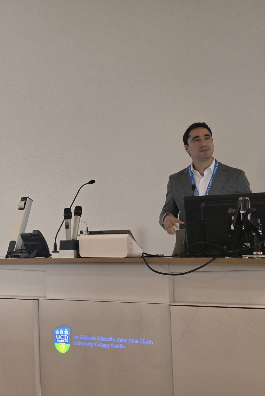 Ponencia en University College Dublin